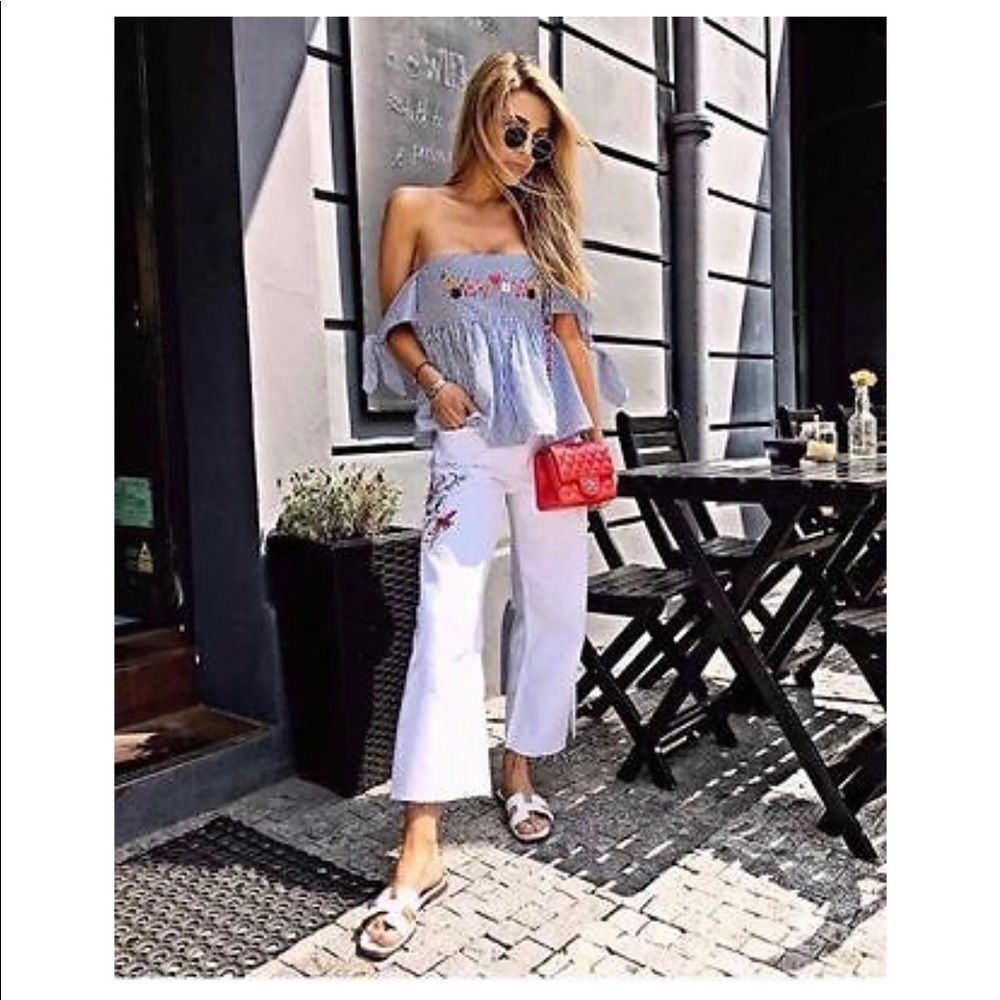 ✨TRAFALUC OFF SHOULDER STRIPED EMBROIDERY TOP✨ - Picture 2 of 8